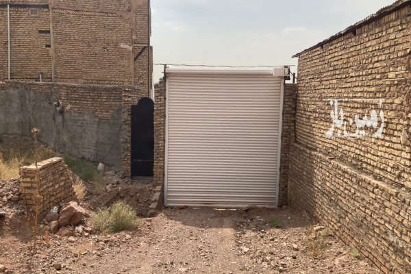 زمین ۴ دیواری داخل بافت مسکونی روستای توچال پاکدشت ۵۵۰ متر-4