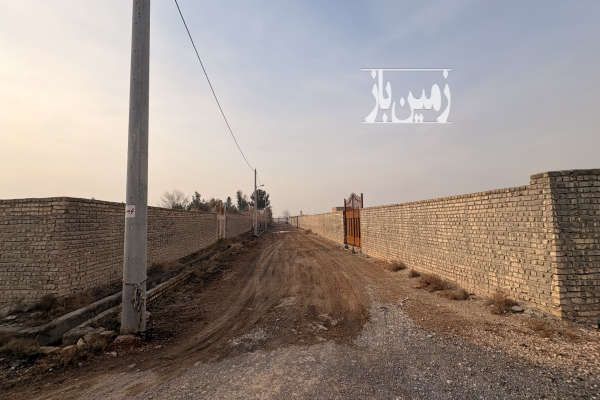 زمین باغی ۴دیواری آمرزیده آباد اصفهان-3