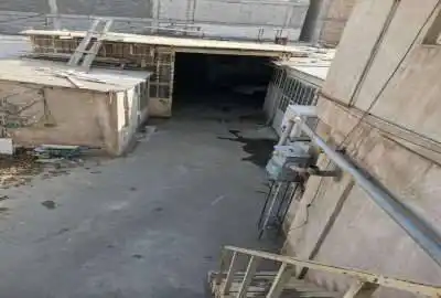 زمین همراه کارگاهی ۷۷۰ متر