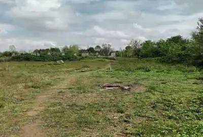 دو قطعه ۴۰۰ متری شفت جاده فومن انتهای روستای خسمخ