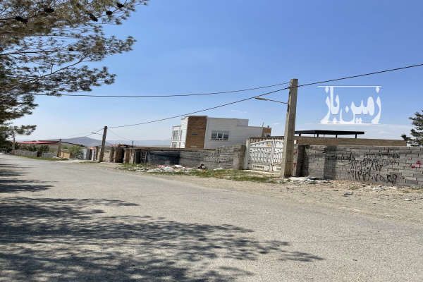 زمین مهراباد رودهن ۲۲۰ متر-1