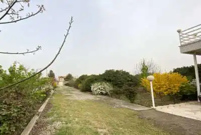 باغ در جاده دریا ساری منطقه آزاد