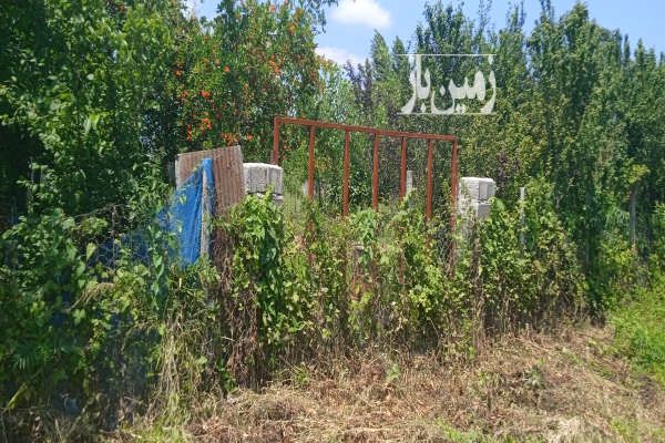 زمین نزدیک شهر با امتیازات ۴۰۲ متر-1