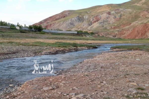 زمین باغ زیبا کنار روستای تازه کند سدنهند ۱۵۰۰ متر-2
