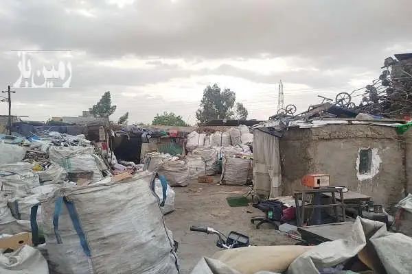 زمین چهار دیواری قرچک محمد آباد ۴۰۰ متر - تصویر 2