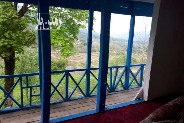 زمین کوهپایه ای با طبیعت بکر جاده قلعه رودخان ۲۴۰۰ متر-4