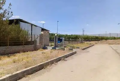 زمین خدماتی ۶۳۵ متر حاشیه جاده شهرک صنعتی معقول