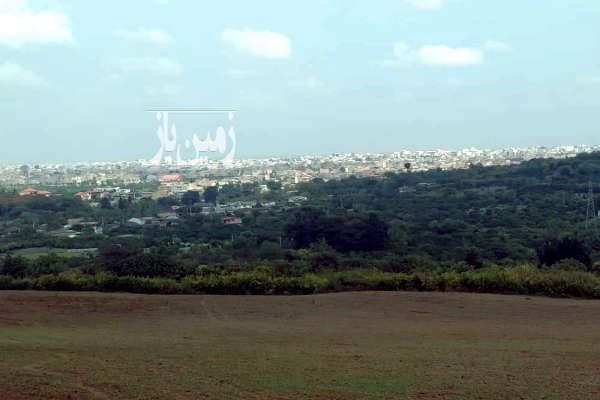 زمین ۲۰۰ متر چشم انداز زیبا بالای تپه های پایین سنگریزه ساری - تصویر 3