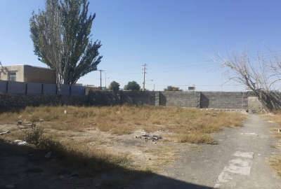 زمین مسکونی و قابل ساخت ۳۸۹ متر حاشیه جاده اصلی