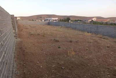 زمین دارای مدارک رسمی دارای آب سهمیه ای