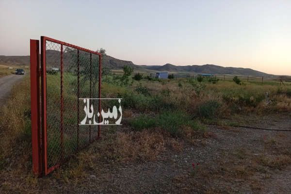 باغ پسته و بادام در ۱۵ کیلومتری تبریز - تصویر 1