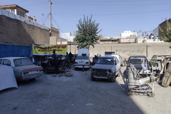 زمین و گاراژ ۱۲۹۵ متر تجاری دوبر کرمانشاه - تصویر 4