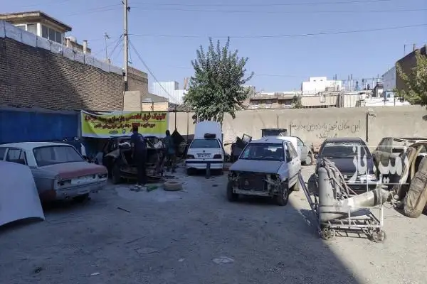 زمین و گاراژ ۱۲۹۵ متر تجاری دوبر کرمانشاه - تصویر 4