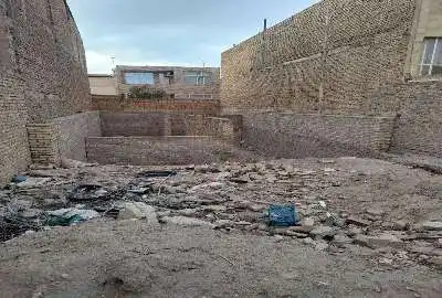 زمین مسکونی ۲۱۵ متری یزد
