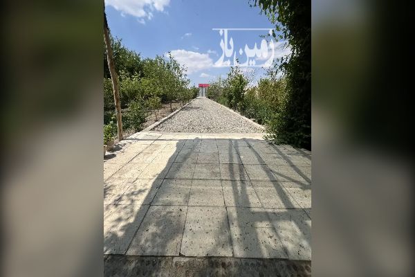 باغ با آب و برق و گاز شهری ۱۲۰۰ متر - تصویر 1