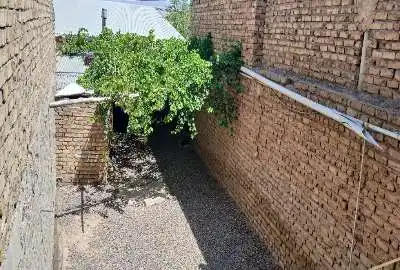 زمین کلنگی همراه بنا زنجان ۴۵۰ متر روستای والارود