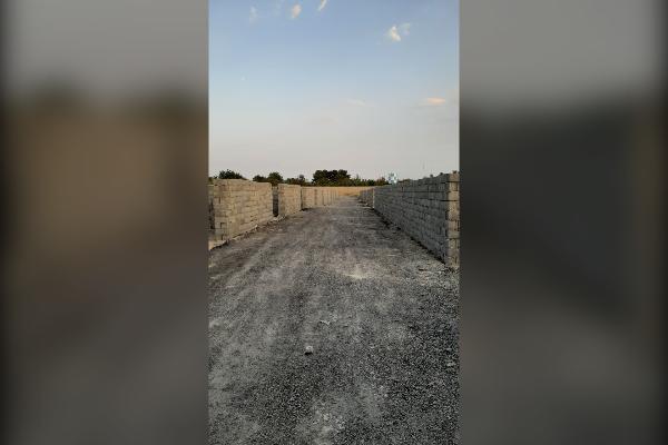 زمین دویست متری چهار دیواری در عفت اباد - تصویر 1