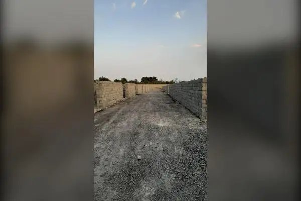 زمین دویست متری چهار دیواری در عفت اباد - تصویر 1