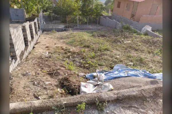 فروش زمین مسکونی داخل روستای ازنی چهاردانگه - تصویر 2
