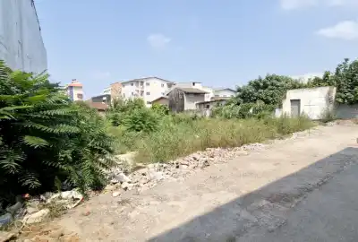 فروش یا مشارکت در ساخت زمین ۶۶۶ متری بر ۲۵ مرکز شهر