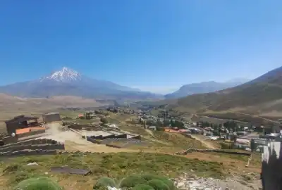 فروش زمین ۱۰۰ متر جاده هراز روبروی پمپ بنزین پلور