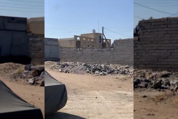 زمین ۱۲۰ متری جزیره هرمز - تصویر 3