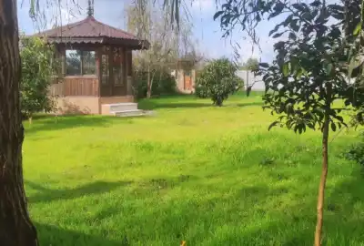 فروش زمین مسکونی ۶۲۰ متر نزدیک خیابان اصلی