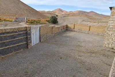 فروش زمین چهار دیواری ۳۲۰ متر فامنین پیشخور روستای چپقلو