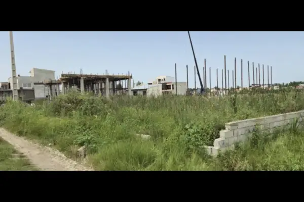 فروش زمین ۲۲۲ متر واقع در چمستان بلویچ - تصویر 3