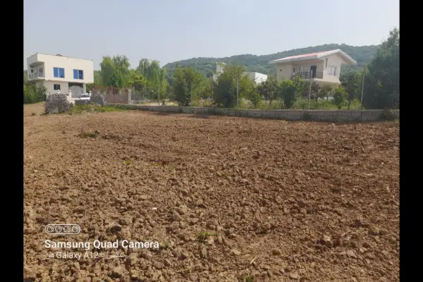 زمین ویلایی ۹۰۰متری ساری تنگ لته - تصویر 2